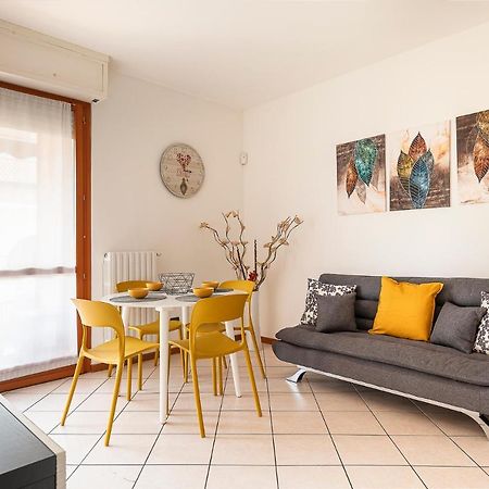 Casty Sweet Home - Parcheggio Privato Gratuito Milano Eksteriør billede