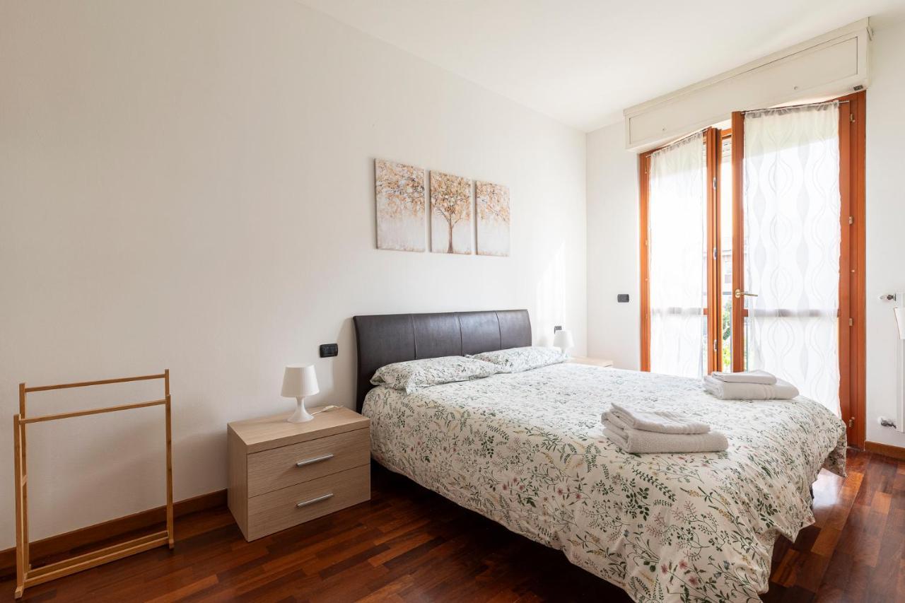 Casty Sweet Home - Parcheggio Privato Gratuito Milano Eksteriør billede