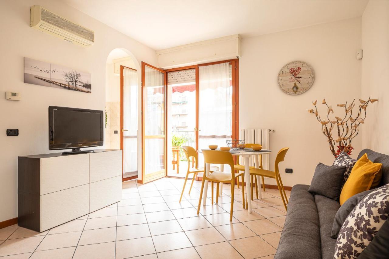 Casty Sweet Home - Parcheggio Privato Gratuito Milano Eksteriør billede