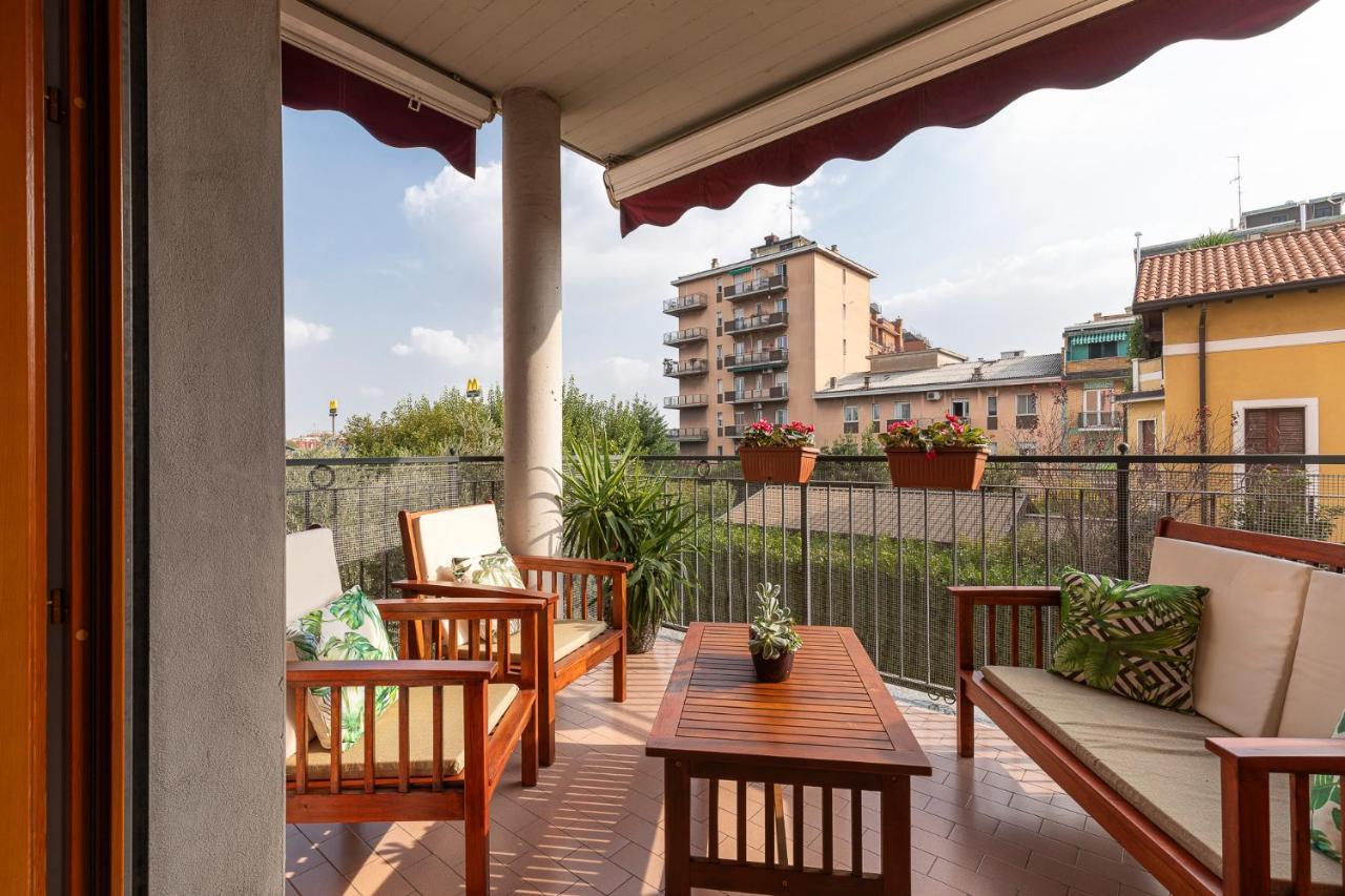 Casty Sweet Home - Parcheggio Privato Gratuito Milano Eksteriør billede