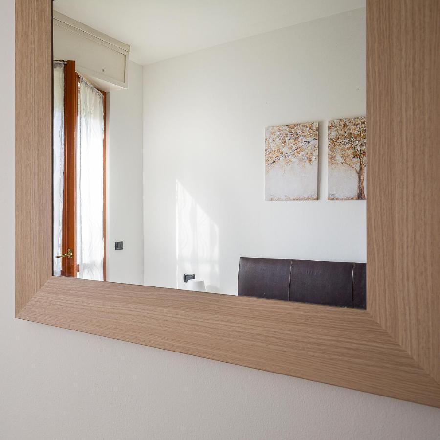 Casty Sweet Home - Parcheggio Privato Gratuito Milano Eksteriør billede